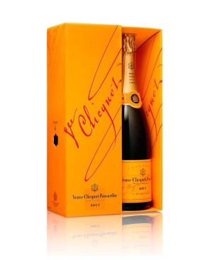 Veuve Clicquot Ponsardin Cuvée Saint Pétersbourg Champagne - 